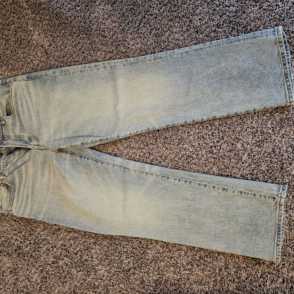 American Eagle Light Blue Denim Jeans